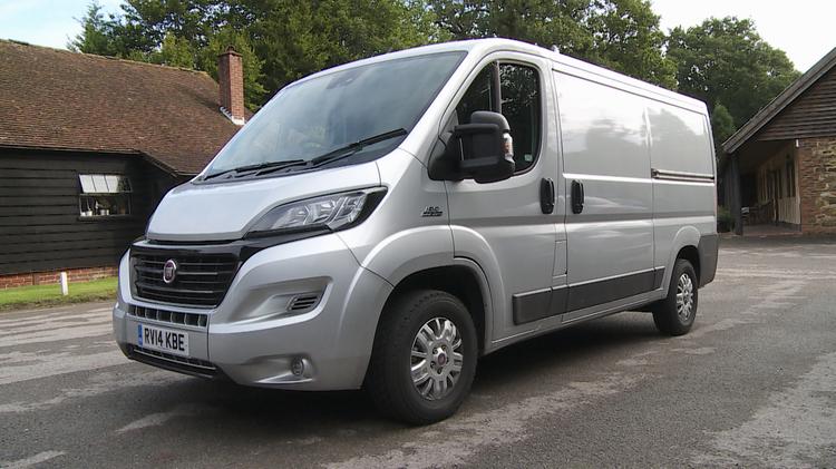 FIAT DUCATO 35 MAXI LWB DIESEL 2.3 Multijet Dropside 150 Comfortmatic