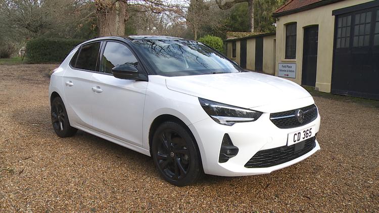 Vauxhall CORSA DIESEL HATCHBACK 1.5 Turbo D Elite Nav 5dr