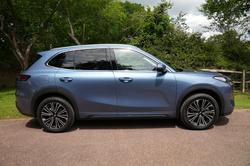 GEELY STARRAY ESTATE 1.5 EM-i Pro 5dr Auto